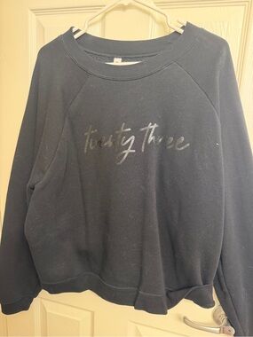 TLE The Ladies Edge Black Crewneck Sweatshirt with Metallic Script